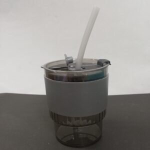 PLASTIC SIPPER WITH STRAW ~ SMALL ~ 400 ML