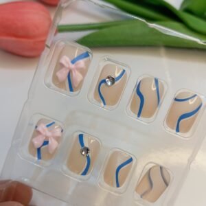 Reusabale Artificial Nails ~ Bow Press on Square Nails ~ Beige and Blue
