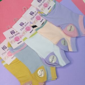 Cute and Comfortable Girls / Women Socks ~ Ankle Length ~ Pack of 5