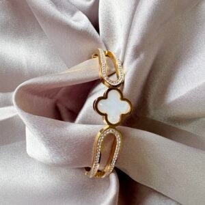 Baby Size ~ The "Pure Luck Clover " Bracelet ~ Anti Tarnish