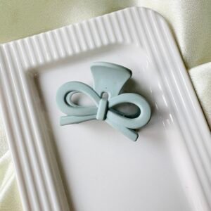 Powder Blue Bow Claw ~ Small