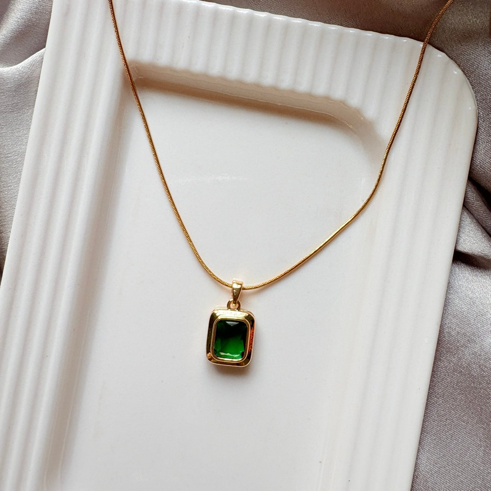 Emerald Green Rectangle Crystal Pendant Necklace - 18K Gold Plated Snake Chain - Vintage Style Emerald Cut Gemstone Jewelry for Women - Image 3