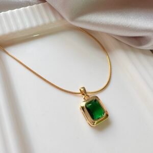 Emerald Green Rectangle Crystal Pendant Necklace - 18K Gold Plated Snake Chain - Vintage Style Emerald Cut Gemstone Jewelry for Women