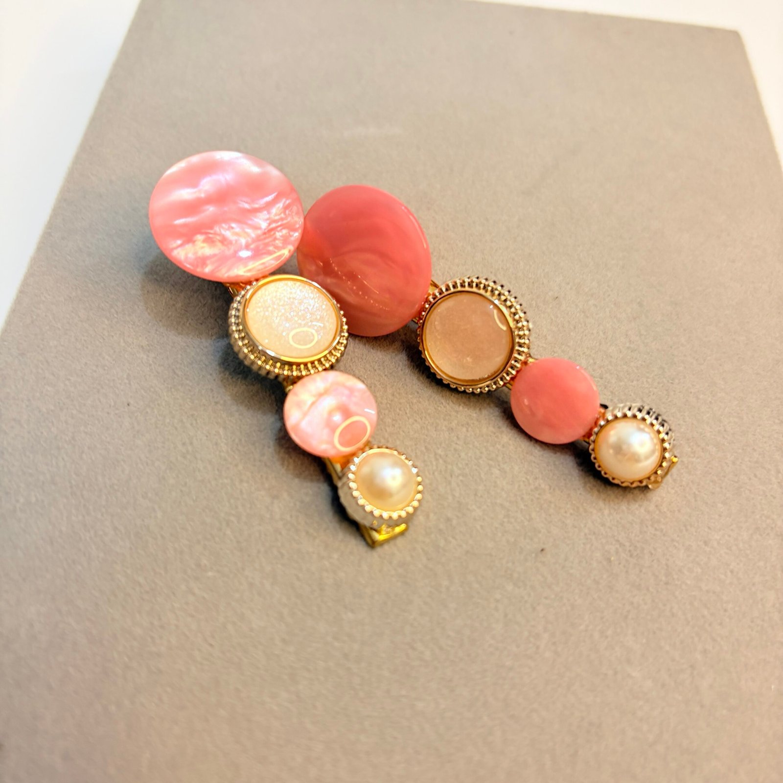 "Pink Daisy" Pop Enamel Clip Set - Image 2