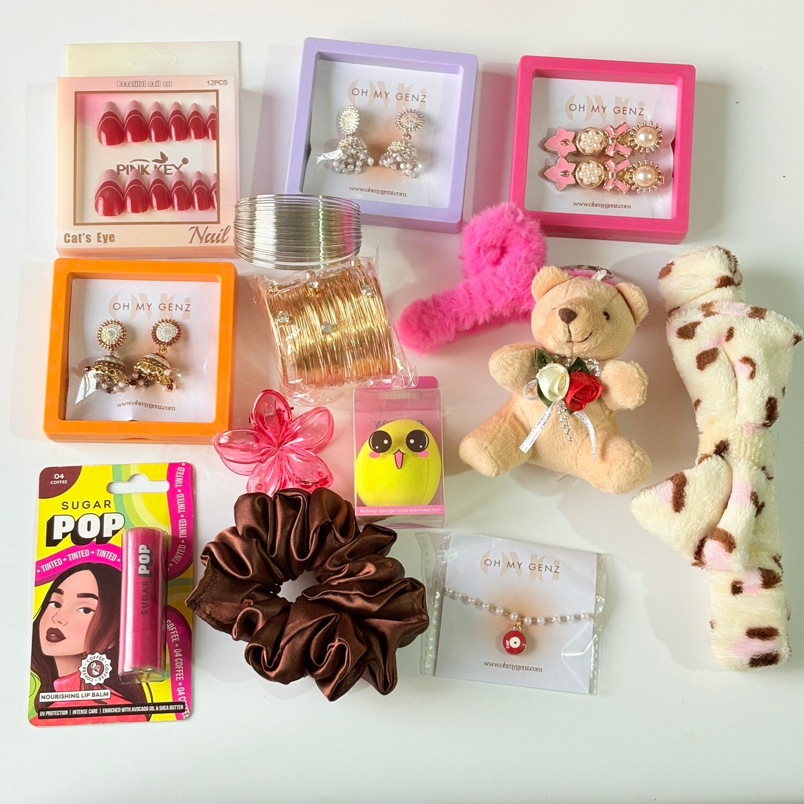 The "Glow & Glam" Essential Gift Box – 15-Piece Jewelry & Beauty Curated Hamper - Image 2