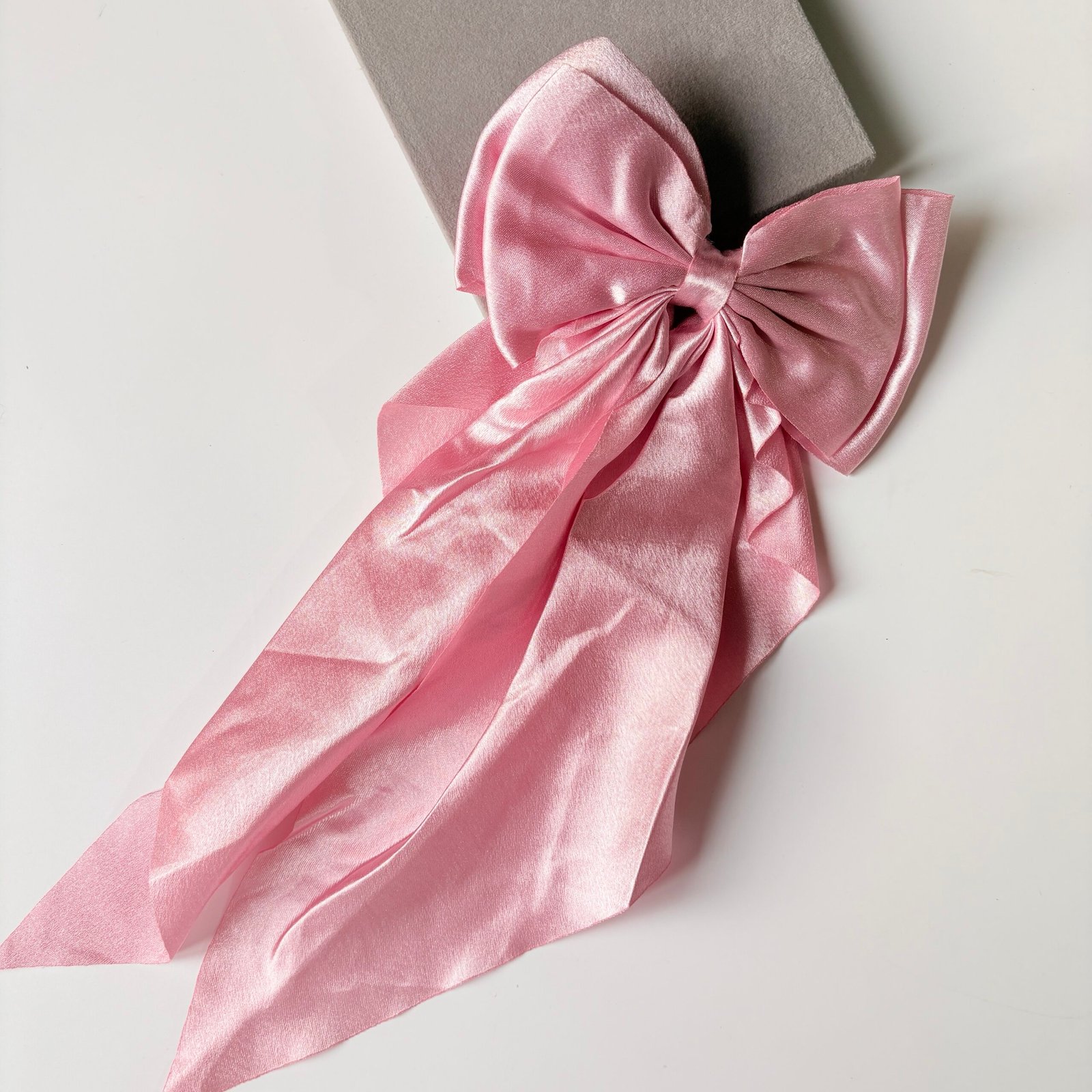 The Luxe Oversized Satin Ribbon Bow – Soft Pink