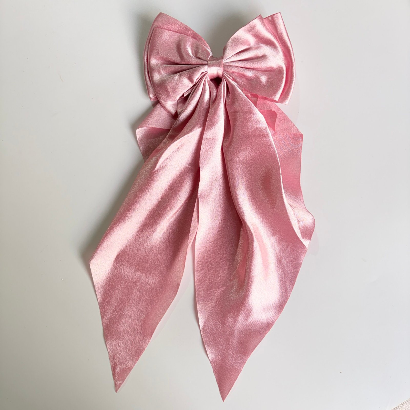 The Luxe Oversized Satin Ribbon Bow – Soft Pink - Image 2
