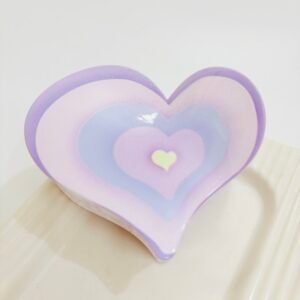 Pinteresty Large Retro Multi-Layered Heart Enamel Hair Claw – Lilac Mist
