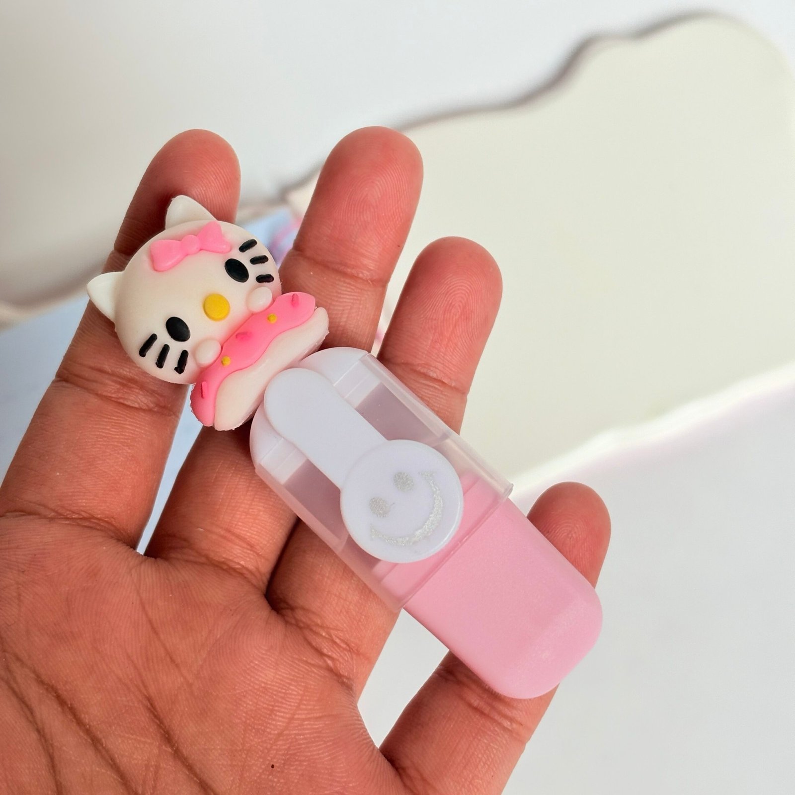 Hello Kitty Pink Bow Squishy Diary & Highlighter Set - Aesthetic Stationery Gift - Image 4