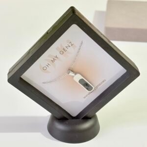 Men’s Classic Silver Vertical Tag Necklace – Polished Stainless Steel Anti-Tarnish Bar