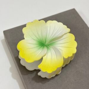 Tropical Hibiscus Matte Flower Claw Clip - Yellow & Lime Gradient