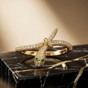 Emerald Golden Snake Ring