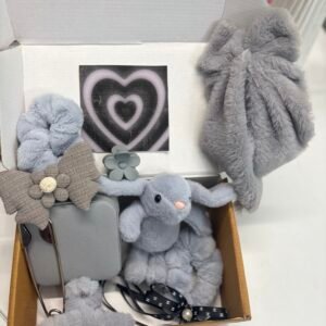 Cozy Grey Dreams Accessory Set