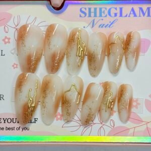 Golden Aura Nails ✨